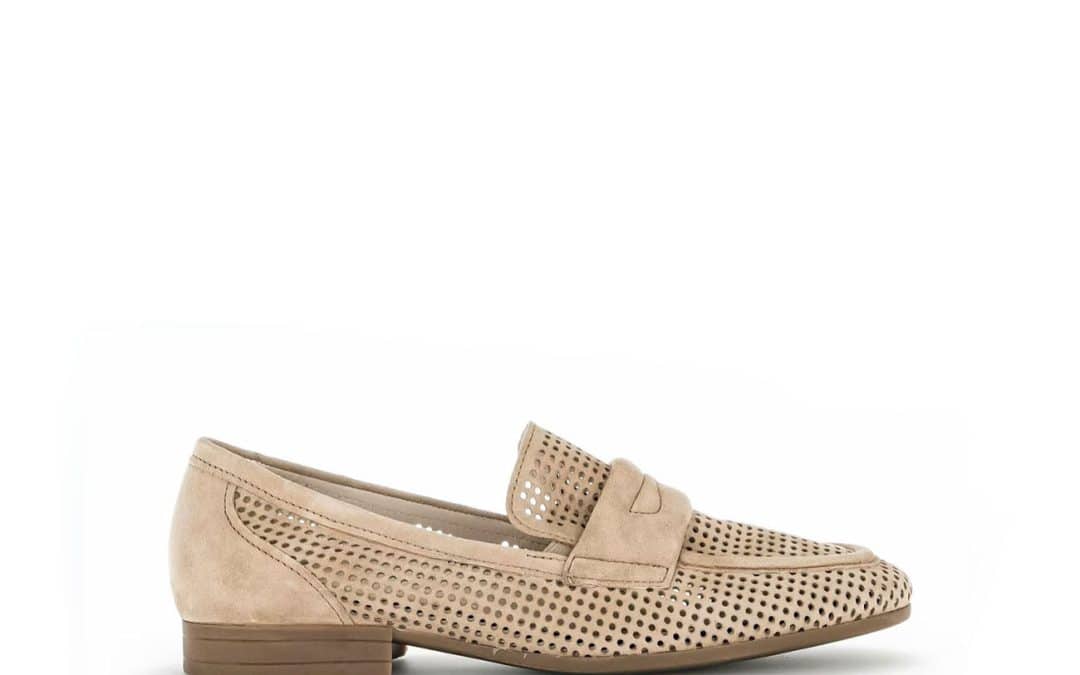 Gabor-22.424.34 –  Beige suede instapper