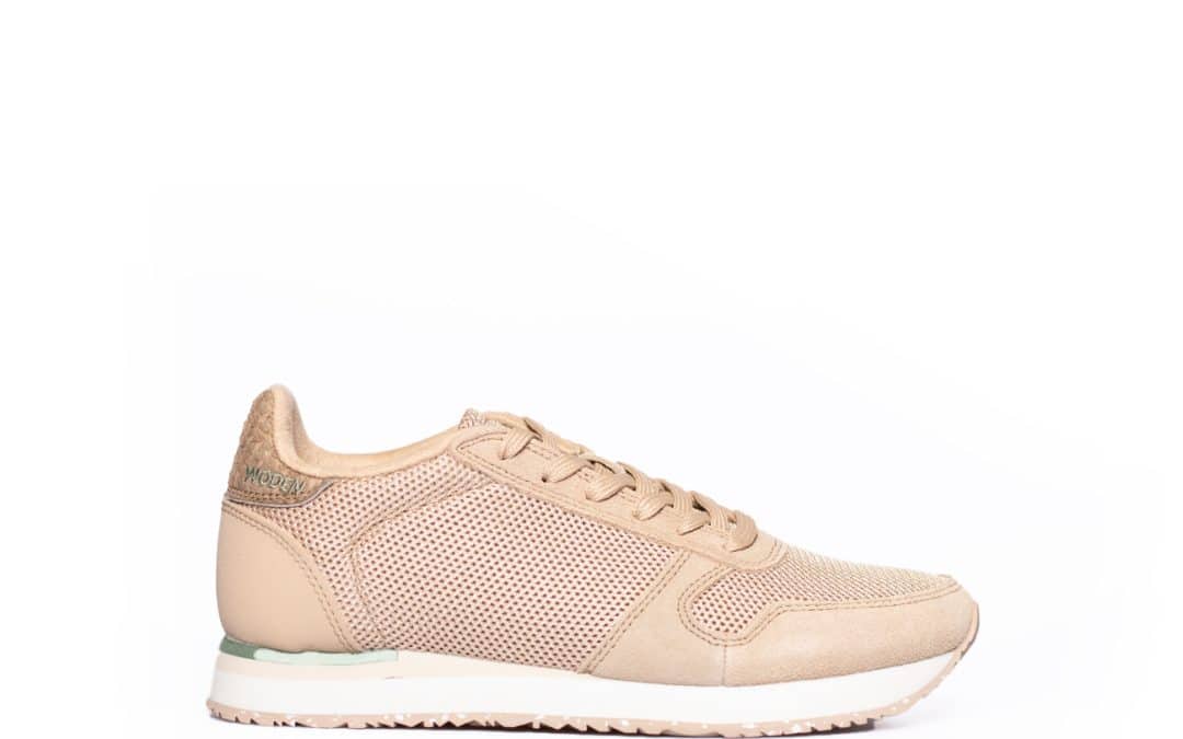 Woden – Ydun icon – Coffee cream suede textiel sneaker
