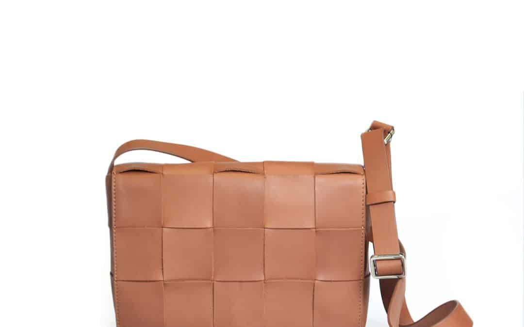 Allan K – Maya Tan Leer tas met vlechtlook
