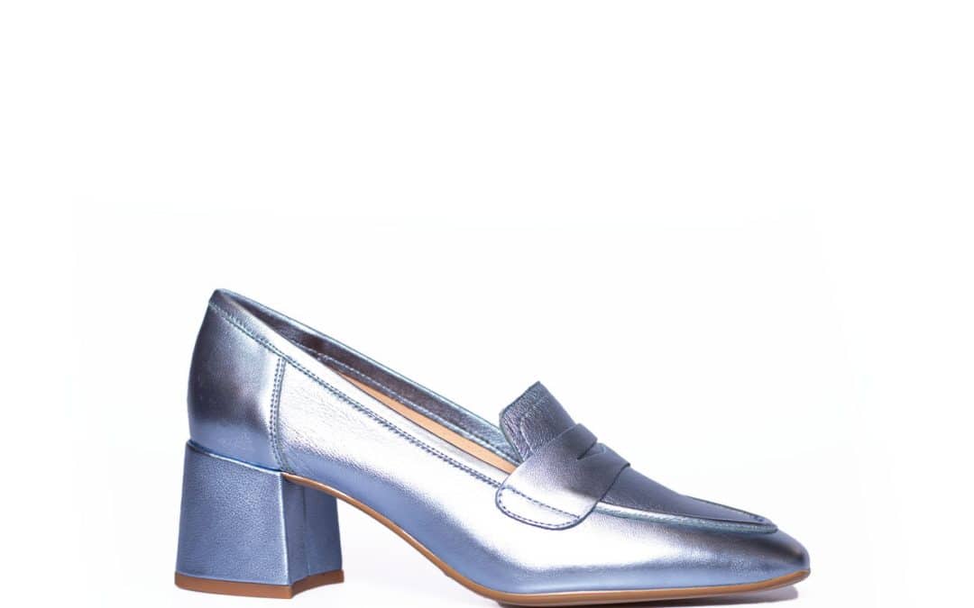 Unisa – Mendo – Blue metallic mocassin met hak