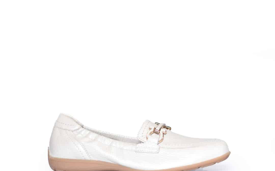Caprice – 9-24654 – Pearl leer instapper