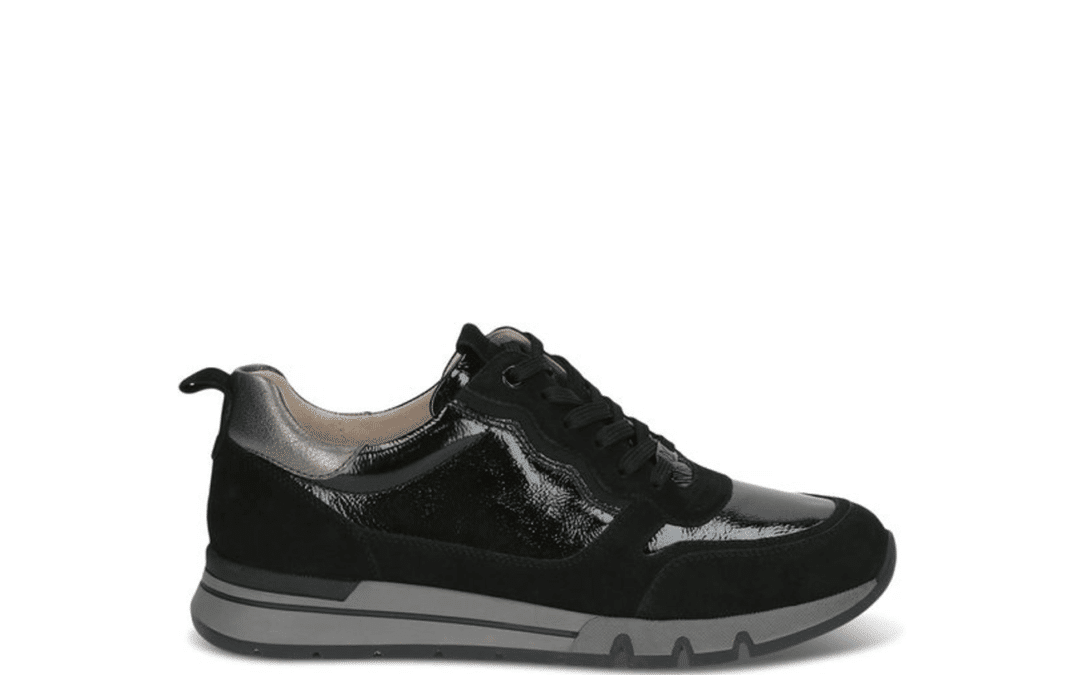 Caprice – 9-23756 – Zwart suede – lak leer combi sneaker